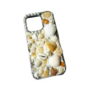 Handmade shells iPhone 14 Pro case